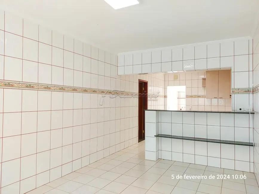 Foto 6 de Casa com 2 quartos à venda, 180m2 em Jardim Itália, Itapetininga - SP