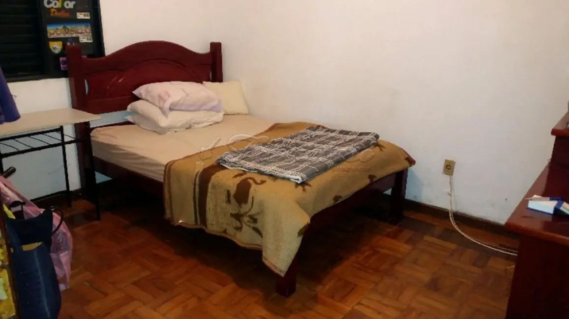 Casa com 3 quartos à venda, 165m2 em Vila Barth, Itapetininga - SP - imagem 6 Foto 6 de Casa com 3 quartos à venda, 165m2 em Vila Barth, Itapetininga - SP