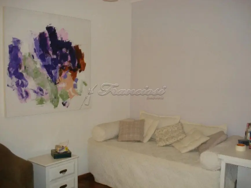 Foto 2 de Casa com 3 quartos à venda, 200m2 em Vila Rosa, Itapetininga - SP