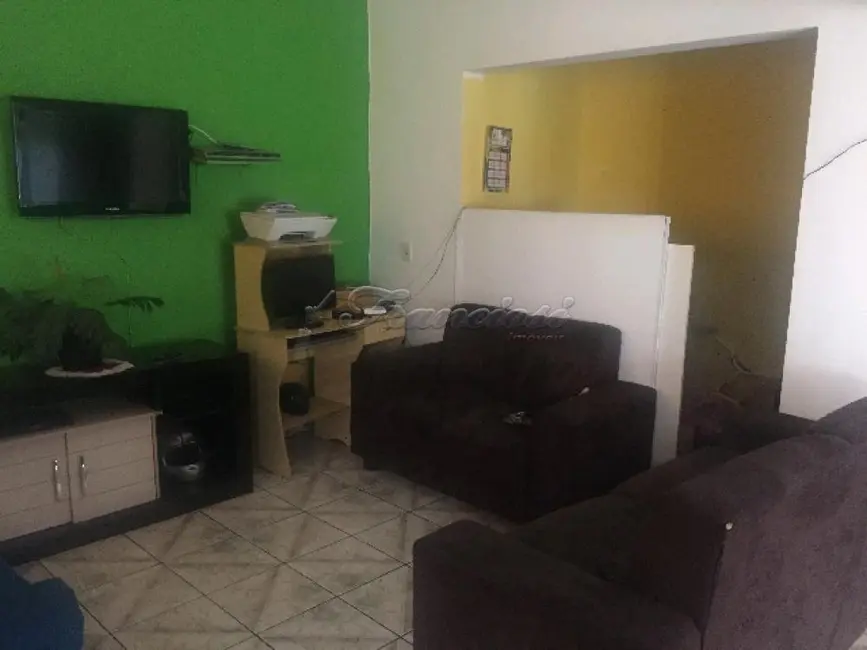 Prédio Inteiro com 3 quartos à venda, 348m2 em Centro, Itapetininga - SP - imagem 7 Foto 7 de Prédio Inteiro com 3 quartos à venda, 348m2 em Centro, Itapetininga - SP