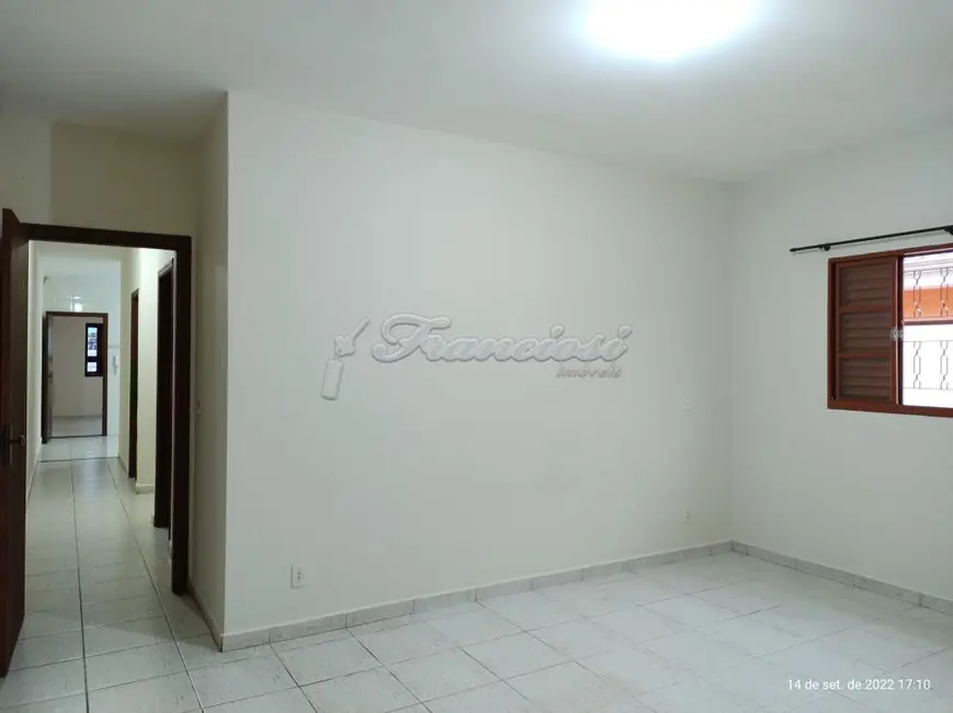 Casa com 3 quartos à venda, 201m2 em Jardim Brasil, Itapetininga - SP - imagem 8 Foto 8 de Casa com 3 quartos à venda, 201m2 em Jardim Brasil, Itapetininga - SP
