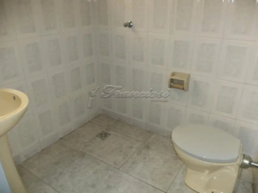 Sala Comercial à venda, 199m2 em Vila Nastri, Itapetininga - SP - imagem 4 Foto 4 de Sala Comercial à venda, 199m2 em Vila Nastri, Itapetininga - SP