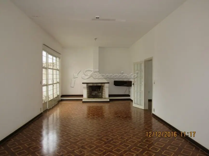 Casa com 4 quartos à venda, 448m2 em Vila Barth, Itapetininga - SP - imagem 5 Foto 5 de Casa com 4 quartos à venda, 448m2 em Vila Barth, Itapetininga - SP