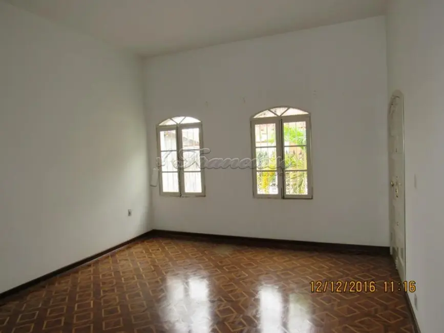Casa com 4 quartos à venda, 448m2 em Vila Barth, Itapetininga - SP - imagem 3 Foto 3 de Casa com 4 quartos à venda, 448m2 em Vila Barth, Itapetininga - SP