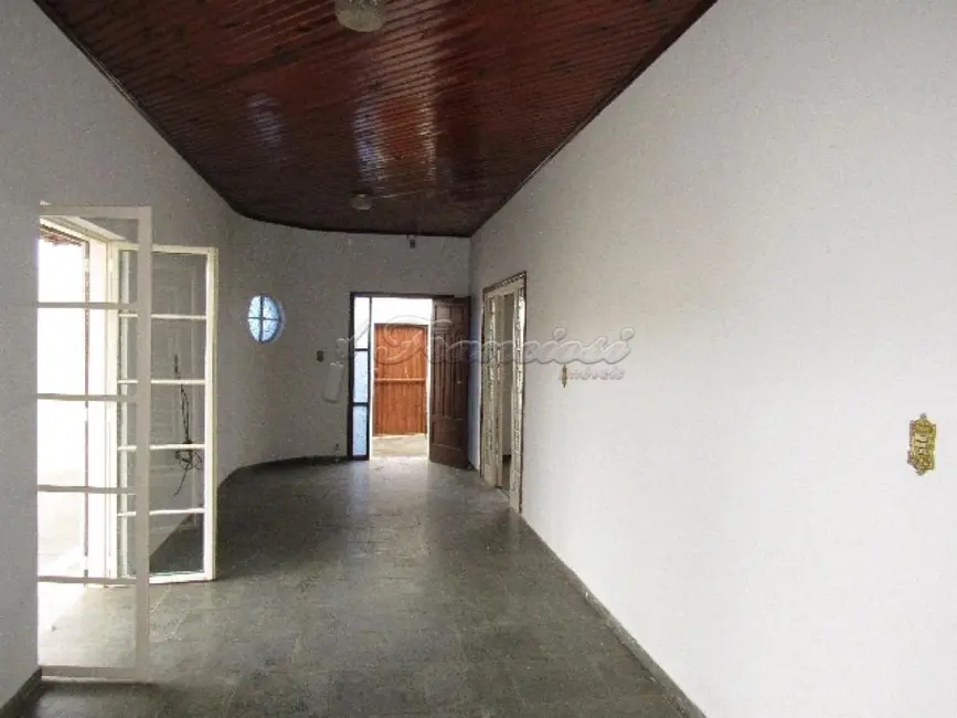 Foto 6 de Casa com 3 quartos à venda, 295m2 em Parque Atenas do Sul, Itapetininga - SP