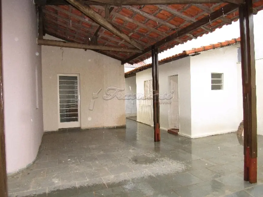 Foto 3 de Casa com 3 quartos à venda, 295m2 em Parque Atenas do Sul, Itapetininga - SP