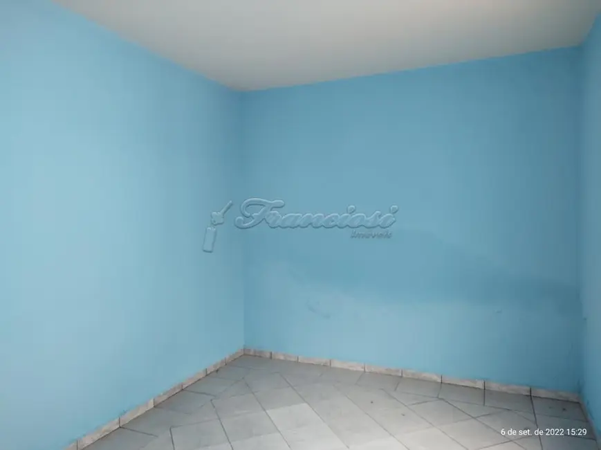 Casa com 2 quartos à venda, 159m2 em Centro, Itapetininga - SP - imagem 9 Foto 9 de Casa com 2 quartos à venda, 159m2 em Centro, Itapetininga - SP