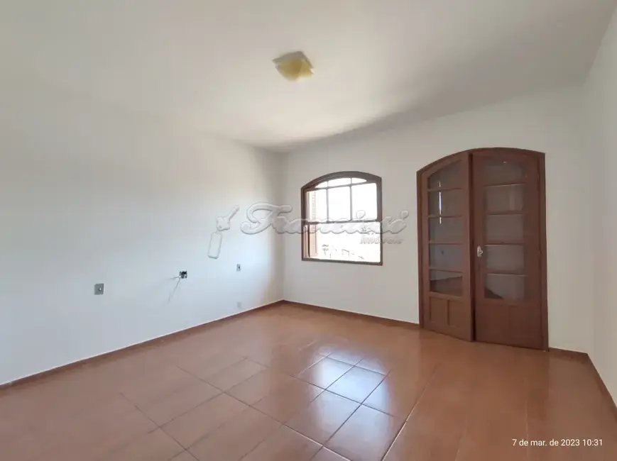 Casa com 3 quartos à venda, 137m2 em Vila Nova Itapetininga, Itapetininga - SP - imagem 6 Foto 6 de Casa com 3 quartos à venda, 137m2 em Vila Nova Itapetininga, Itapetininga - SP