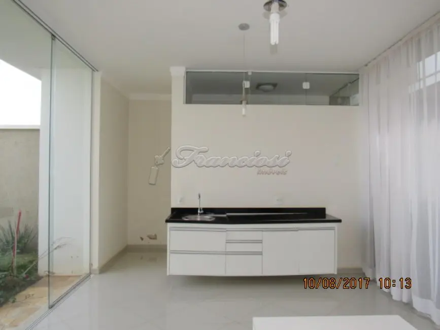 Casa com 3 quartos à venda, 290m2 em Jardim Colombo, Itapetininga - SP - imagem 7 Foto 7 de Casa com 3 quartos à venda, 290m2 em Jardim Colombo, Itapetininga - SP