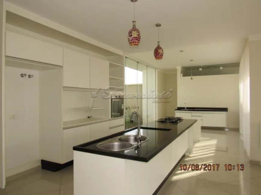 Casa com 3 quartos à venda, 290m2 em Jardim Colombo, Itapetininga - SP - imagem 6 Foto 6 de Casa com 3 quartos à venda, 290m2 em Jardim Colombo, Itapetininga - SP