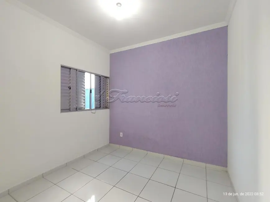 Foto 3 de Casa de Condomínio com 2 quartos à venda, 150m2 em Vila Piedade, Itapetininga - SP