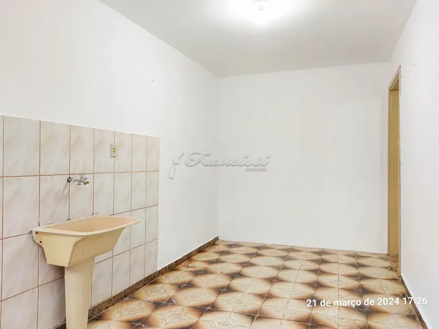 Casa com 2 quartos à venda, 112m2 em Vila Rocha, Itapetininga - SP - imagem 8 Foto 8 de Casa com 2 quartos à venda, 112m2 em Vila Rocha, Itapetininga - SP