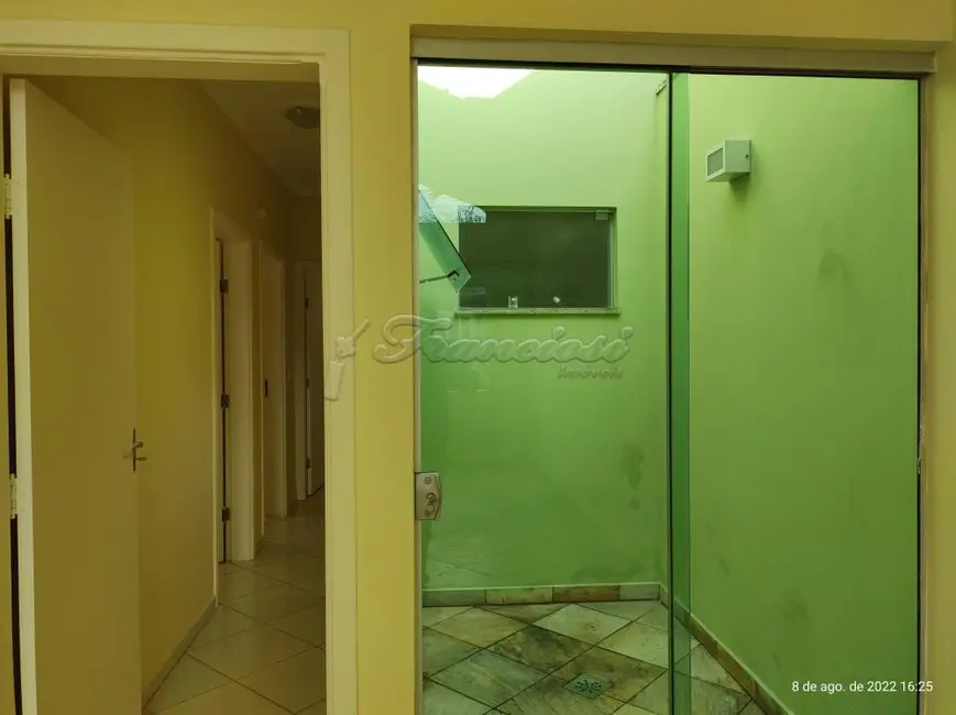 Casa de Condomínio com 3 quartos à venda, 360m2 em Jardim Marabá, Itapetininga - SP - imagem 5 Foto 5 de Casa de Condomínio com 3 quartos à venda, 360m2 em Jardim Marabá, Itapetininga - SP