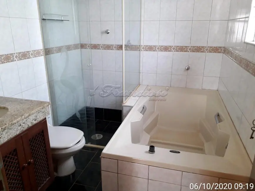 Chácara com 3 quartos à venda, 210m2 em Estância Conceição, Itapetininga - SP - imagem 9 Foto 9 de Chácara com 3 quartos à venda, 210m2 em Estância Conceição, Itapetininga - SP