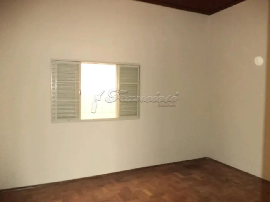 Casa com 3 quartos à venda, 318m2 em Jardim Itália, Itapetininga - SP - imagem 7 Foto 7 de Casa com 3 quartos à venda, 318m2 em Jardim Itália, Itapetininga - SP