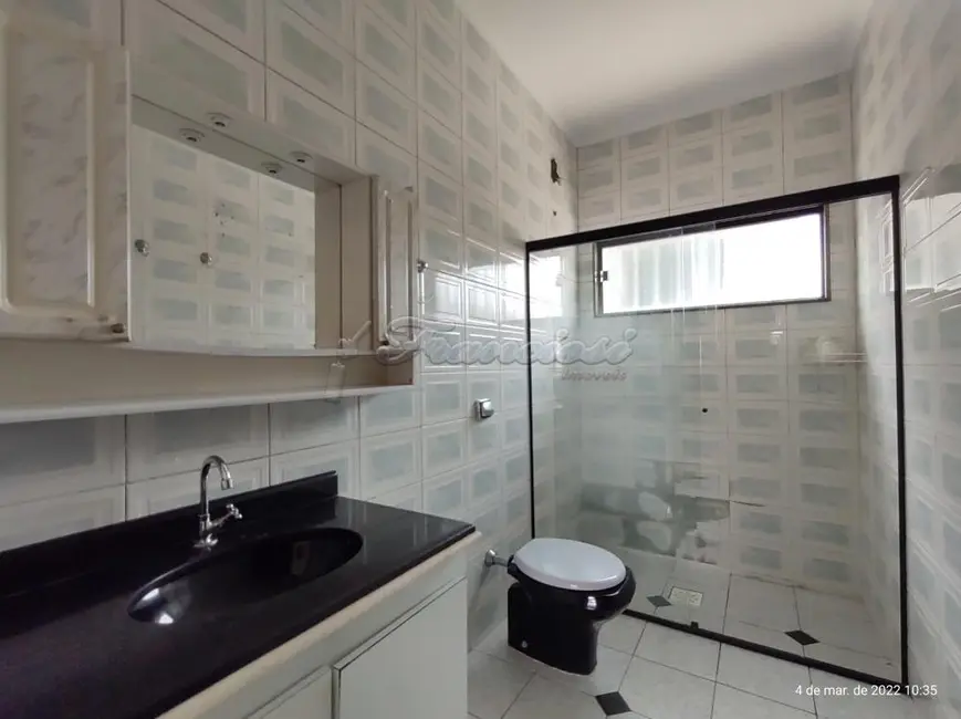 Casa com 3 quartos à venda, 160m2 em Vila Barth, Itapetininga - SP - imagem 9 Foto 9 de Casa com 3 quartos à venda, 160m2 em Vila Barth, Itapetininga - SP