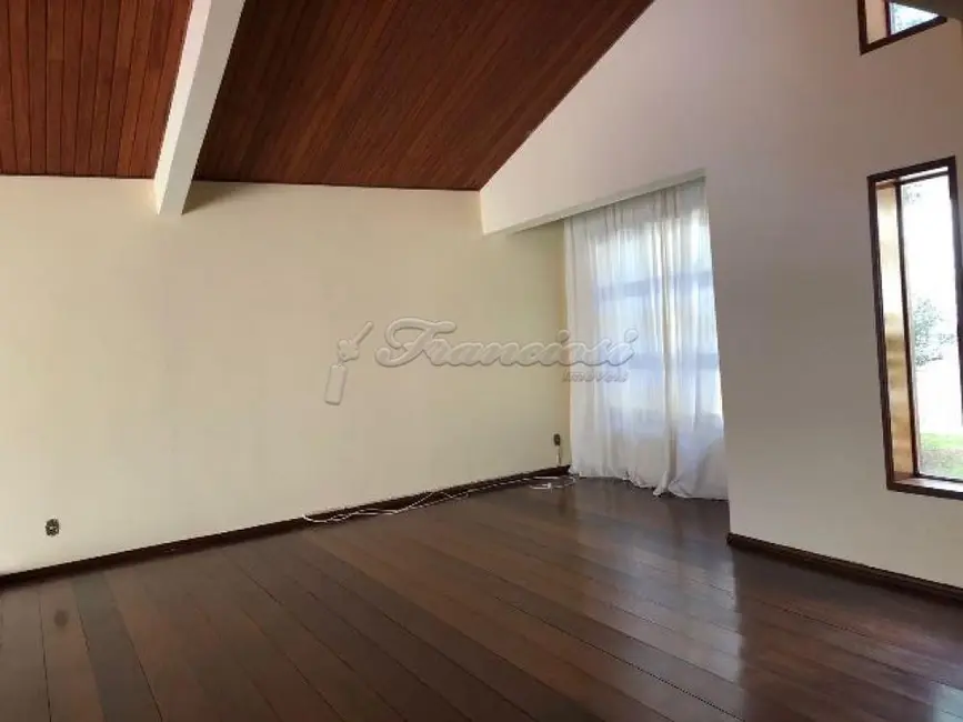 Casa com 3 quartos à venda, 600m2 em Jardim Colombo, Itapetininga - SP - imagem 8 Foto 8 de Casa com 3 quartos à venda, 600m2 em Jardim Colombo, Itapetininga - SP