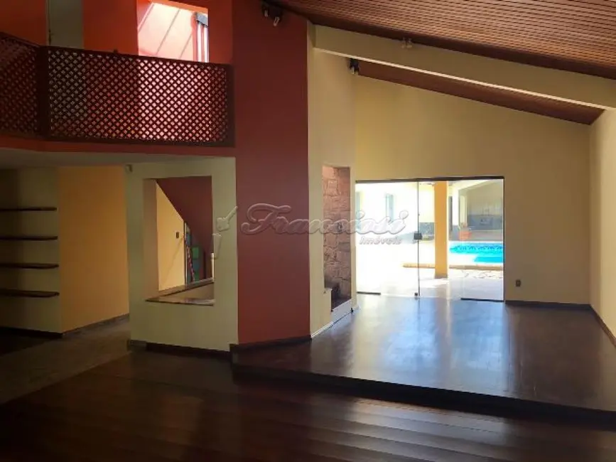 Casa com 3 quartos à venda, 600m2 em Jardim Colombo, Itapetininga - SP - imagem 5 Foto 5 de Casa com 3 quartos à venda, 600m2 em Jardim Colombo, Itapetininga - SP