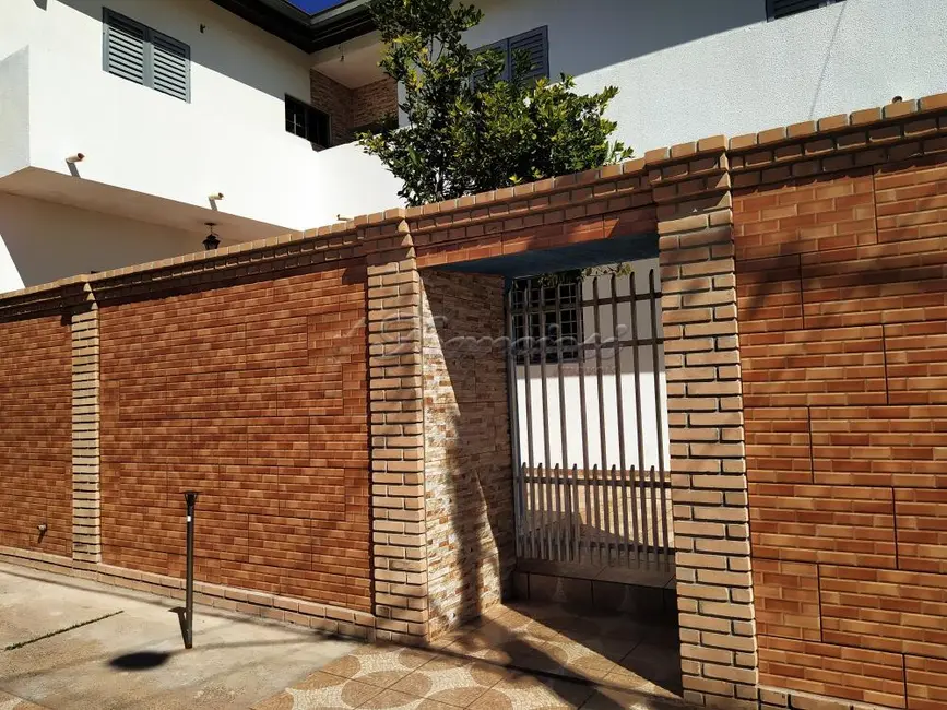 Casa com 3 quartos à venda, 300m2 em Itapetininga - SP - imagem 3 Foto 3 de Casa com 3 quartos à venda, 300m2 em Itapetininga - SP