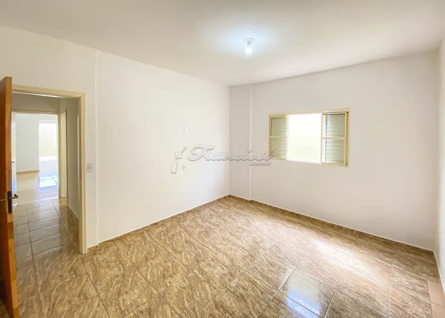Foto 6 de Casa com 4 quartos à venda, 166m2 em Itapetininga - SP