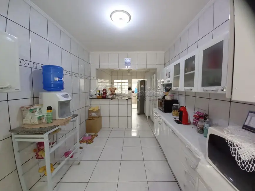 Casa com 3 quartos à venda, 153m2 em Jardim Brasil, Itapetininga - SP - imagem 4 Foto 4 de Casa com 3 quartos à venda, 153m2 em Jardim Brasil, Itapetininga - SP