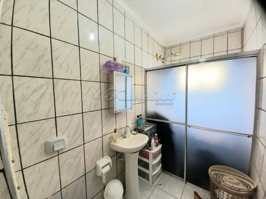 Casa com 3 quartos à venda, 153m2 em Jardim Brasil, Itapetininga - SP - imagem 5 Foto 5 de Casa com 3 quartos à venda, 153m2 em Jardim Brasil, Itapetininga - SP