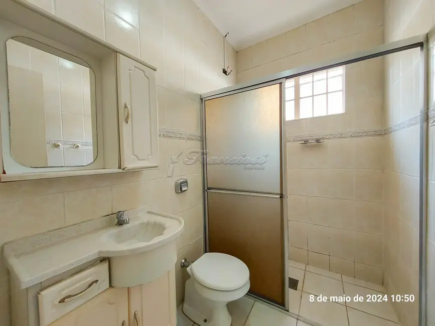 Casa com 3 quartos à venda, 190m2 em Vila Barth, Itapetininga - SP - imagem 6 Foto 6 de Casa com 3 quartos à venda, 190m2 em Vila Barth, Itapetininga - SP