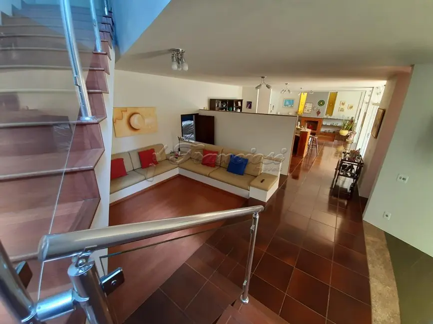 Casa com 3 quartos à venda, 435m2 em Vila Rosa, Itapetininga - SP - imagem 8 Foto 8 de Casa com 3 quartos à venda, 435m2 em Vila Rosa, Itapetininga - SP