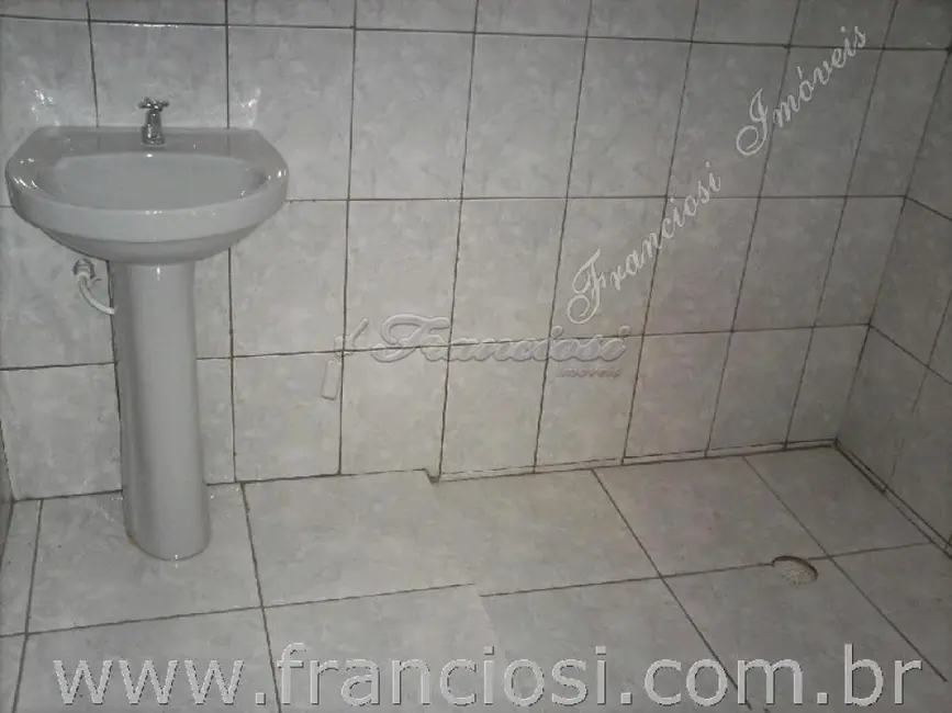 Casa com 2 quartos à venda, 150m2 em Vila Nastri, Itapetininga - SP - imagem 6 Foto 6 de Casa com 2 quartos à venda, 150m2 em Vila Nastri, Itapetininga - SP