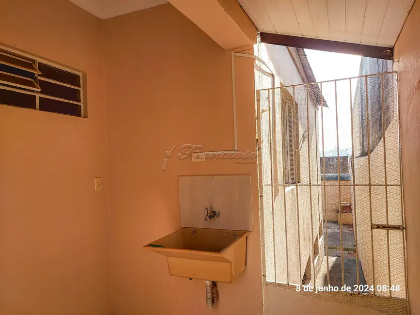 Casa com 2 quartos à venda, 150m2 em Vila Reis, Itapetininga - SP - imagem 6 Foto 6 de Casa com 2 quartos à venda, 150m2 em Vila Reis, Itapetininga - SP