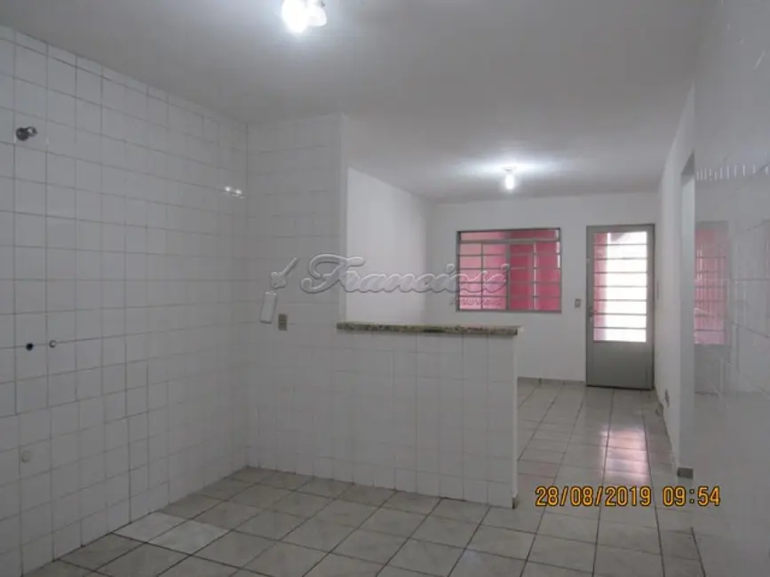 Casa com 3 quartos à venda, 150m2 em Jardim Santa Inêz, Itapetininga - SP - imagem 7 Foto 7 de Casa com 3 quartos à venda, 150m2 em Jardim Santa Inêz, Itapetininga - SP