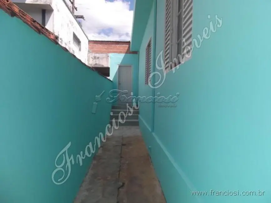 Casa com 5 quartos à venda, 180m2 em Vila Vendramini, Itapetininga - SP - imagem 9 Foto 9 de Casa com 5 quartos à venda, 180m2 em Vila Vendramini, Itapetininga - SP