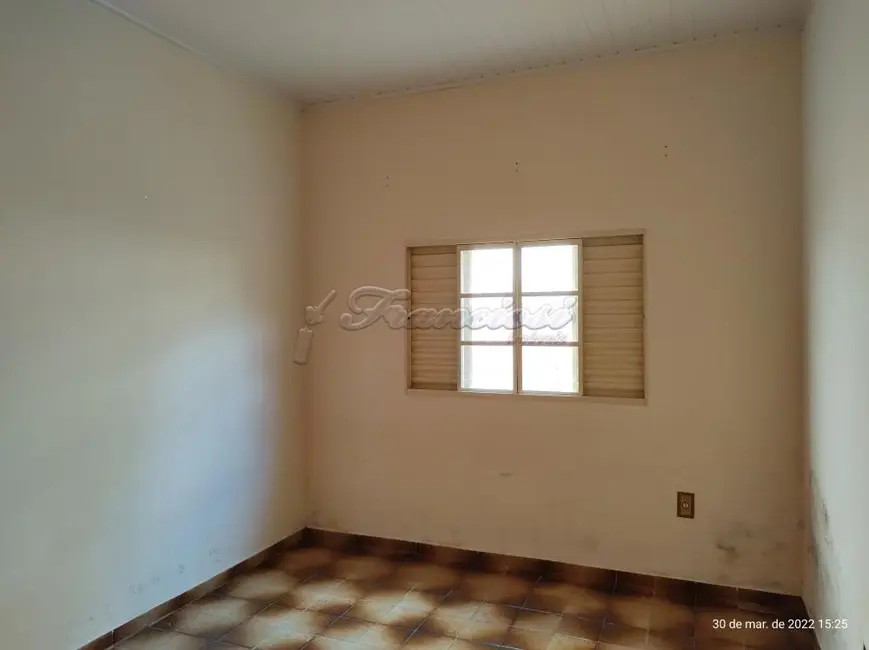 Casa com 3 quartos à venda, 405m2 em Centro, Itapetininga - SP - imagem 3 Foto 3 de Casa com 3 quartos à venda, 405m2 em Centro, Itapetininga - SP