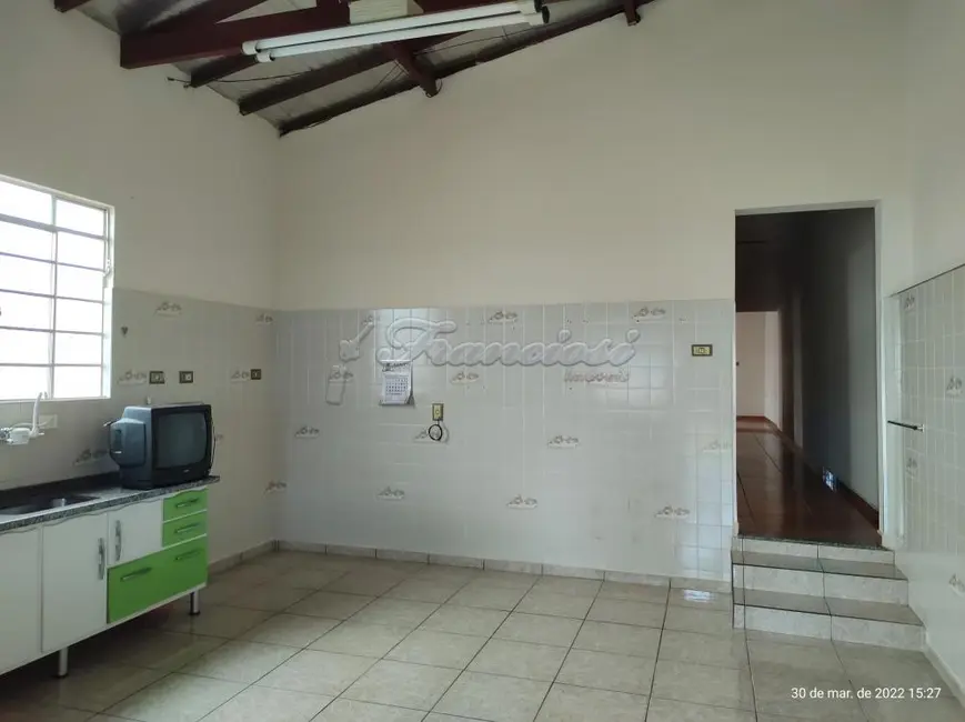 Casa com 3 quartos à venda, 405m2 em Centro, Itapetininga - SP - imagem 7 Foto 7 de Casa com 3 quartos à venda, 405m2 em Centro, Itapetininga - SP