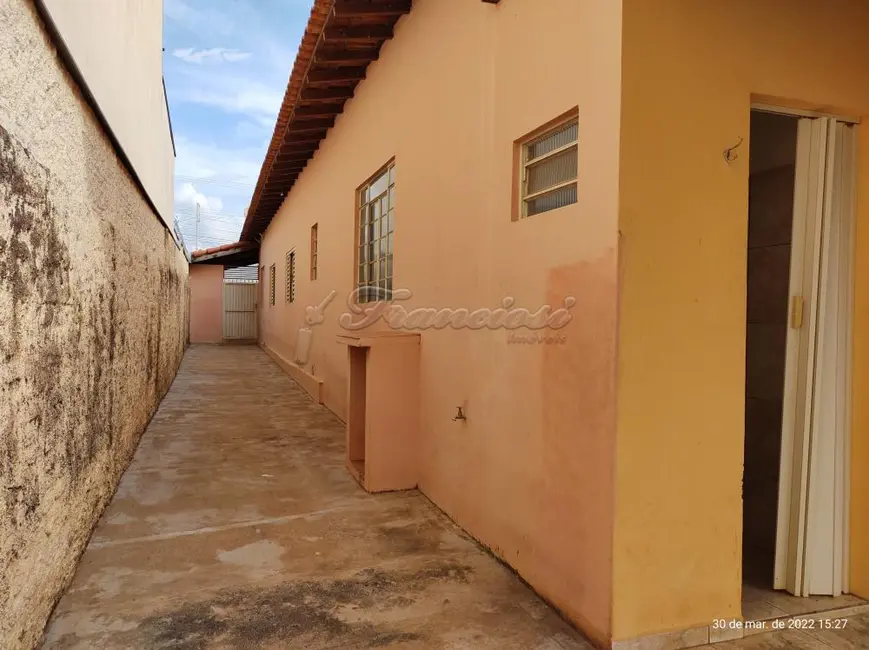 Casa com 3 quartos à venda, 405m2 em Centro, Itapetininga - SP - imagem 9 Foto 9 de Casa com 3 quartos à venda, 405m2 em Centro, Itapetininga - SP