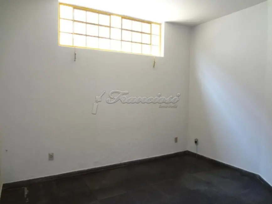 Prédio Inteiro à venda, 443m2 em Vila Aurora, Itapetininga - SP - imagem 5 Foto 5 de Prédio Inteiro à venda, 443m2 em Vila Aurora, Itapetininga - SP