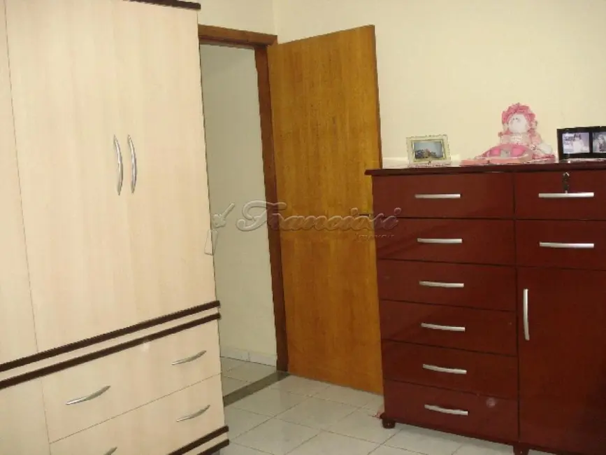 Casa com 3 quartos à venda, 150m2 em Parque Atenas do Sul, Itapetininga - SP - imagem 7 Foto 7 de Casa com 3 quartos à venda, 150m2 em Parque Atenas do Sul, Itapetininga - SP