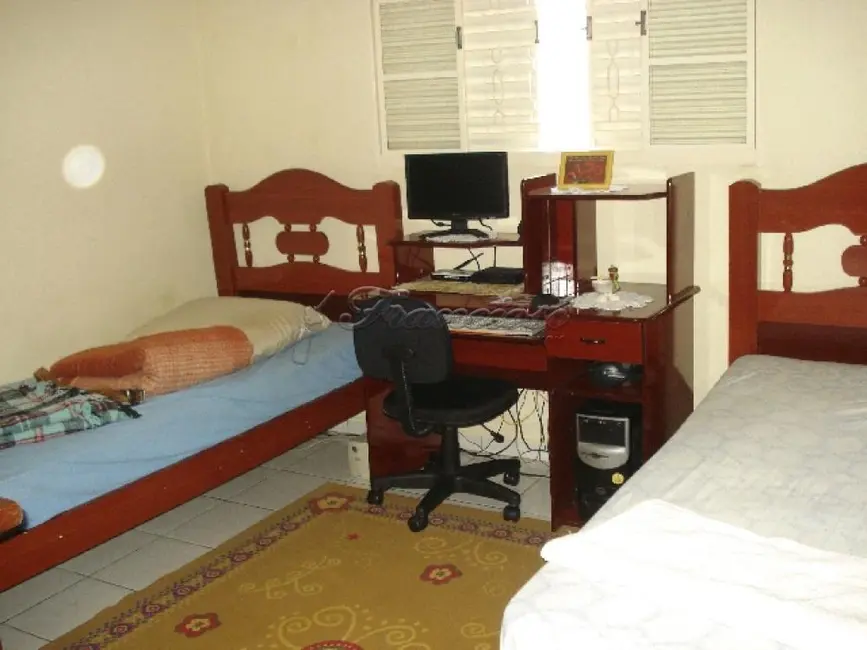 Casa com 3 quartos à venda, 150m2 em Parque Atenas do Sul, Itapetininga - SP - imagem 6 Foto 6 de Casa com 3 quartos à venda, 150m2 em Parque Atenas do Sul, Itapetininga - SP