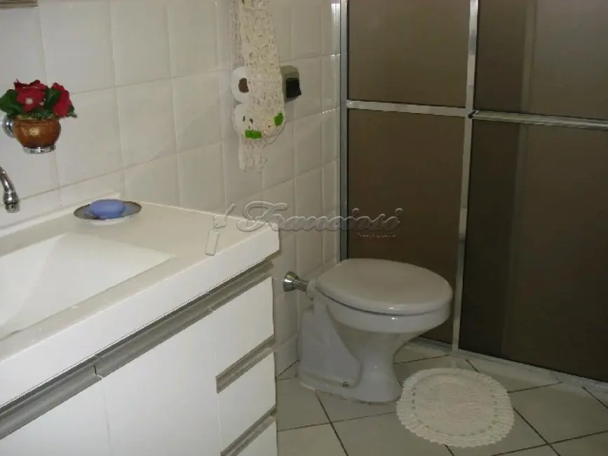 Casa com 3 quartos à venda, 150m2 em Parque Atenas do Sul, Itapetininga - SP - imagem 5 Foto 5 de Casa com 3 quartos à venda, 150m2 em Parque Atenas do Sul, Itapetininga - SP