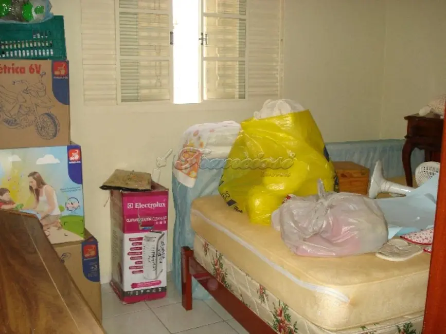 Casa com 3 quartos à venda, 150m2 em Parque Atenas do Sul, Itapetininga - SP - imagem 4 Foto 4 de Casa com 3 quartos à venda, 150m2 em Parque Atenas do Sul, Itapetininga - SP