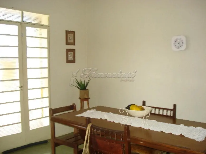 Casa com 3 quartos à venda, 213m2 em Vila Ginez, Itapetininga - SP - imagem 6 Foto 6 de Casa com 3 quartos à venda, 213m2 em Vila Ginez, Itapetininga - SP