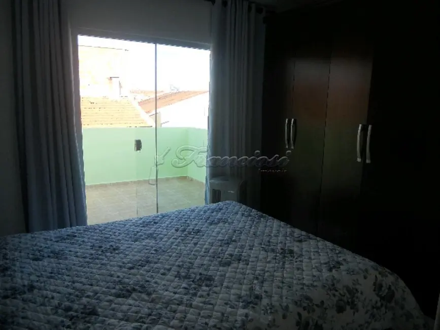 Casa com 3 quartos à venda, 180m2 em Vila Barth, Itapetininga - SP - imagem 8 Foto 8 de Casa com 3 quartos à venda, 180m2 em Vila Barth, Itapetininga - SP