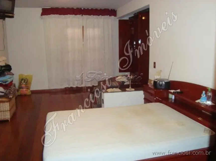 Casa com 3 quartos à venda, 166m2 em Jardim Fogaça, Itapetininga - SP - imagem 6 Foto 6 de Casa com 3 quartos à venda, 166m2 em Jardim Fogaça, Itapetininga - SP