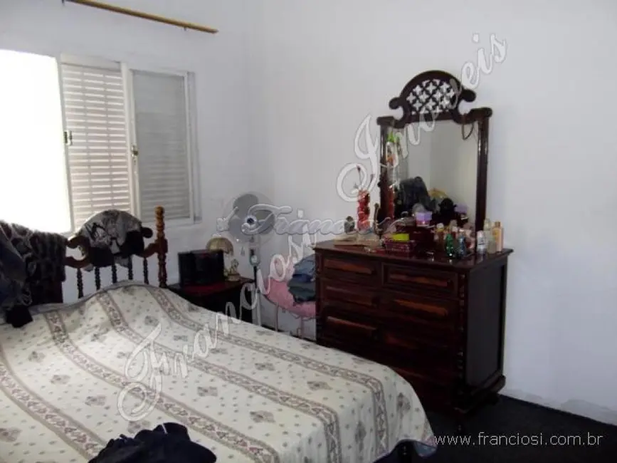 Casa com 4 quartos à venda, 190m2 em Centro, Itapetininga - SP - imagem 7 Foto 7 de Casa com 4 quartos à venda, 190m2 em Centro, Itapetininga - SP