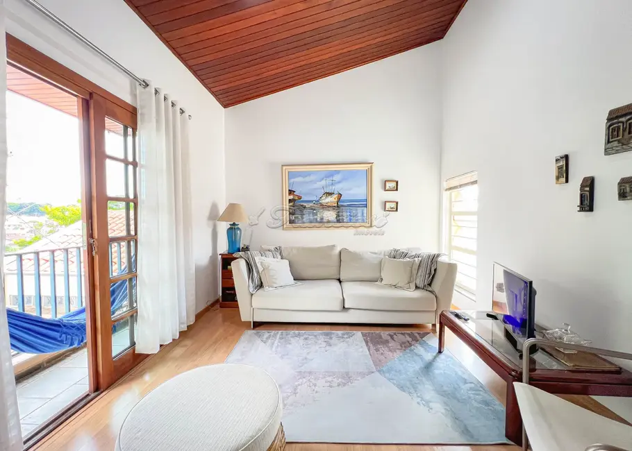 Foto 5 de Casa com 3 quartos à venda, 200m2 em Vila Rosa, Itapetininga - SP