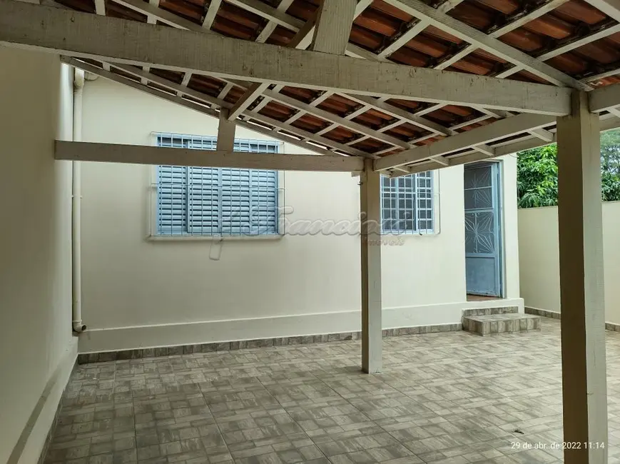 Foto 1 de Casa com 2 quartos à venda, 94m2 em Itapetininga - SP