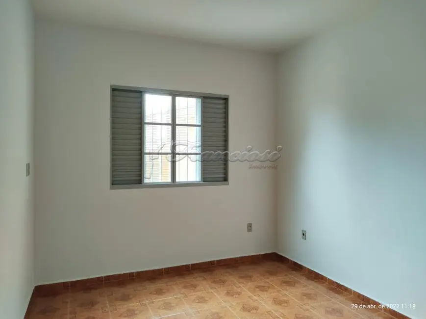 Foto 6 de Casa com 2 quartos à venda, 94m2 em Itapetininga - SP