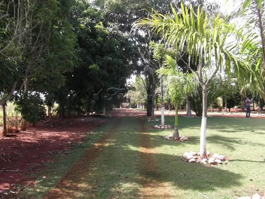 Foto 4 de Fazenda / Haras com 3 quartos à venda, 72000m2 em Itapetininga - SP