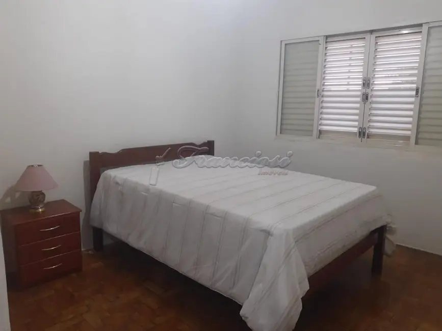 Casa com 3 quartos à venda, 300m2 em Centro, Itapetininga - SP - imagem 5 Foto 5 de Casa com 3 quartos à venda, 300m2 em Centro, Itapetininga - SP