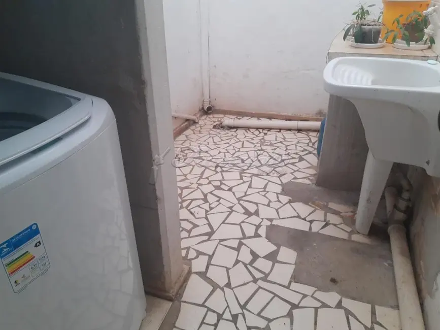 Casa com 3 quartos à venda, 300m2 em Centro, Itapetininga - SP - imagem 9 Foto 9 de Casa com 3 quartos à venda, 300m2 em Centro, Itapetininga - SP
